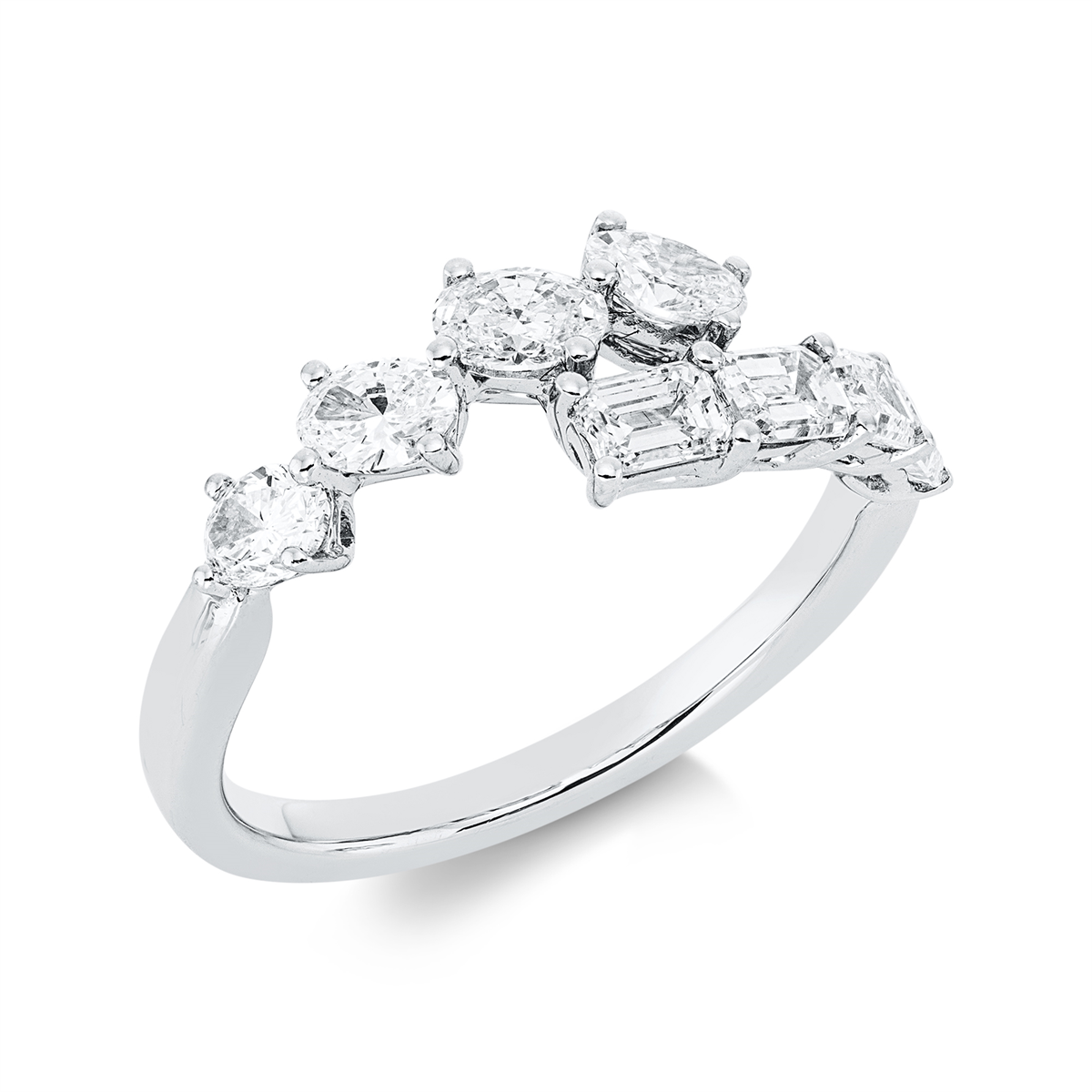 oval  baguette ring in white gold