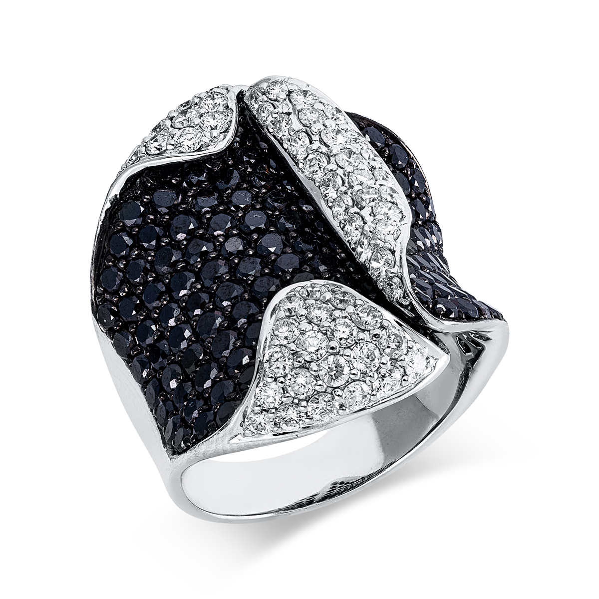 diamond full cut  fancy colored diamond ring in white gold