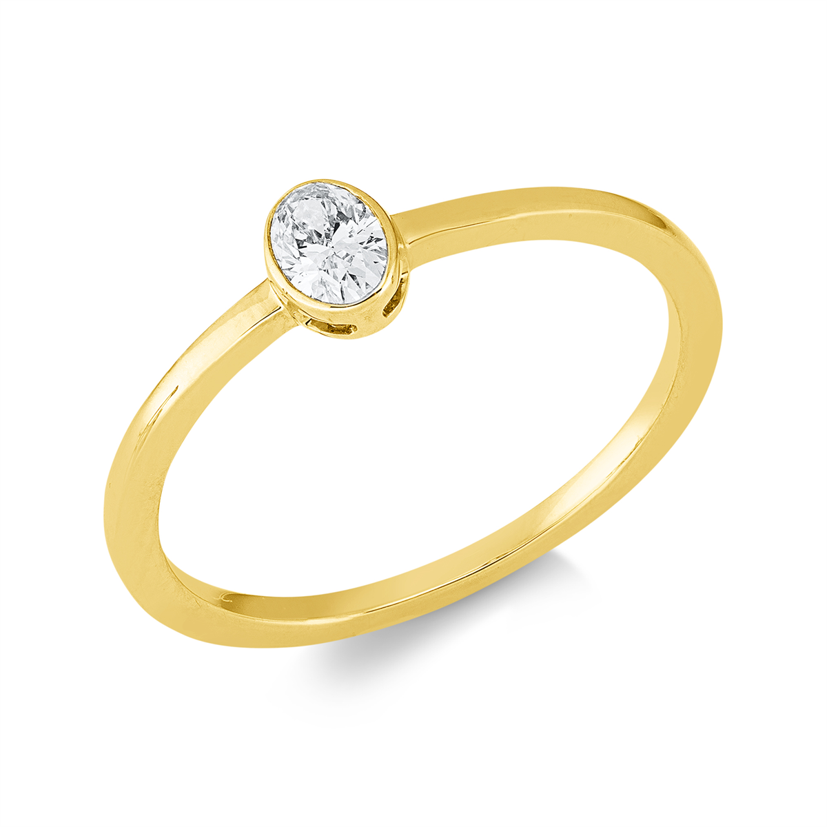 oval  solitaire ring in yellow gold