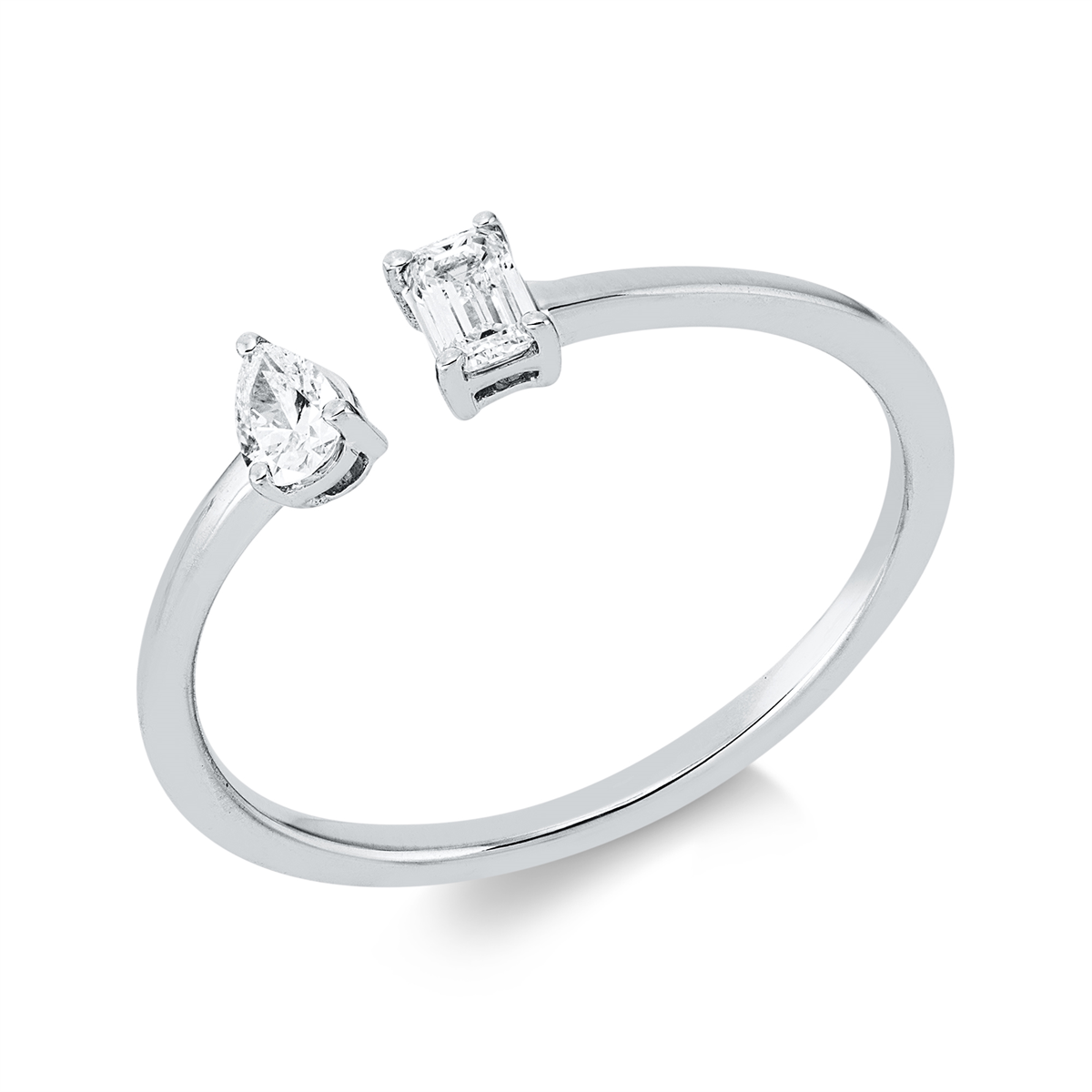 emerald cut  modern woman ring in white gold