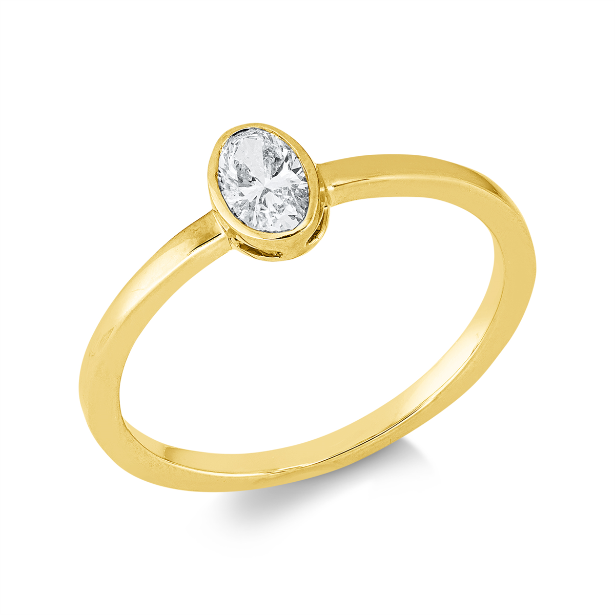 oval  solitaire ring in yellow gold