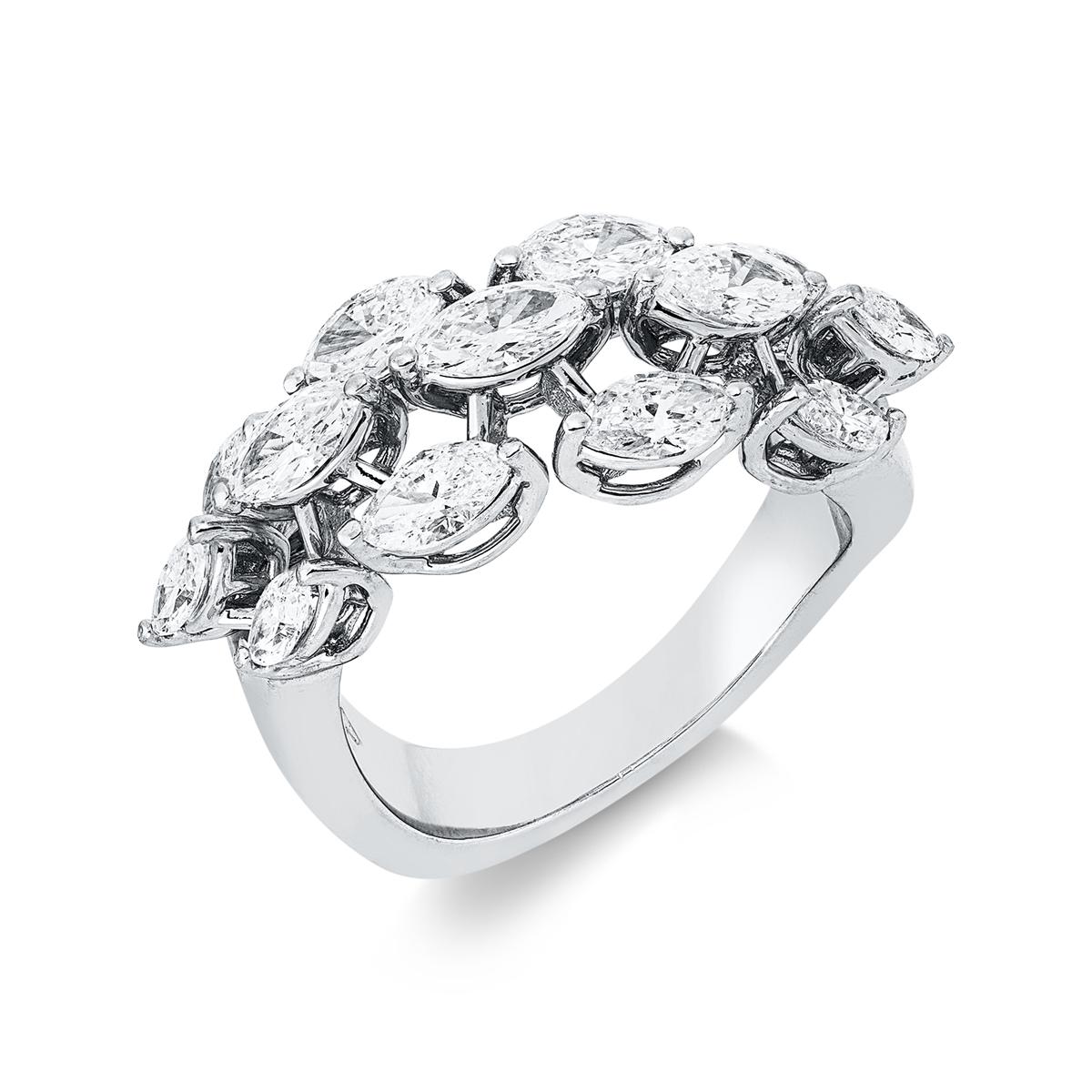 marquise  exclusive ring in white gold