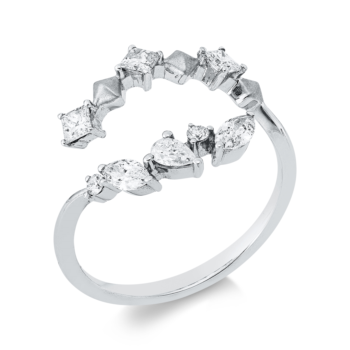diamond full cut  modern woman ring in white gold