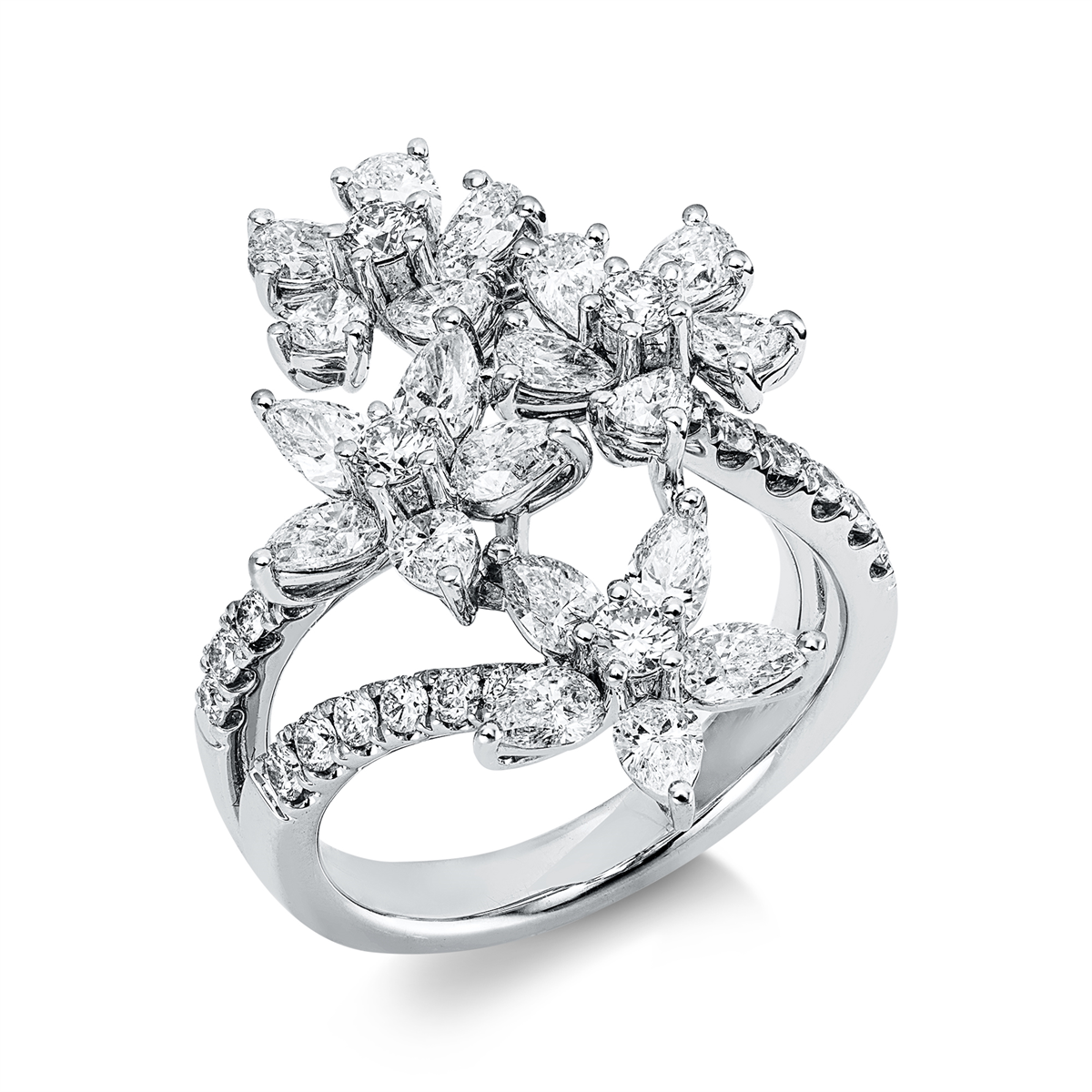 diamond full cut  exclusive ring in white gold