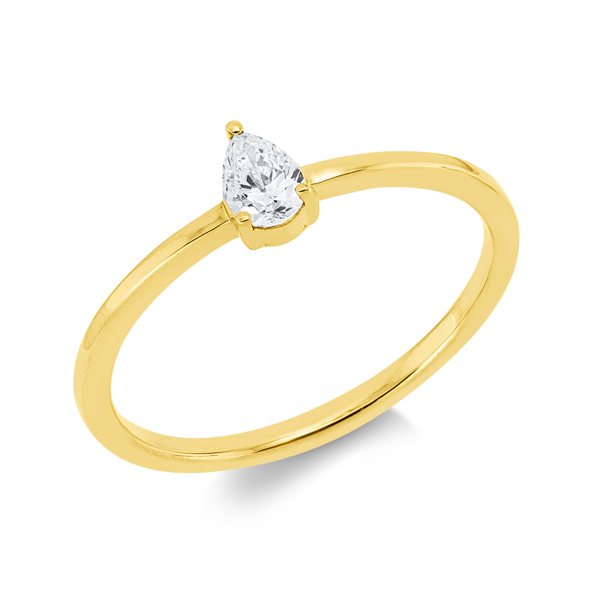 pear shape  solitaire ring in yellow gold