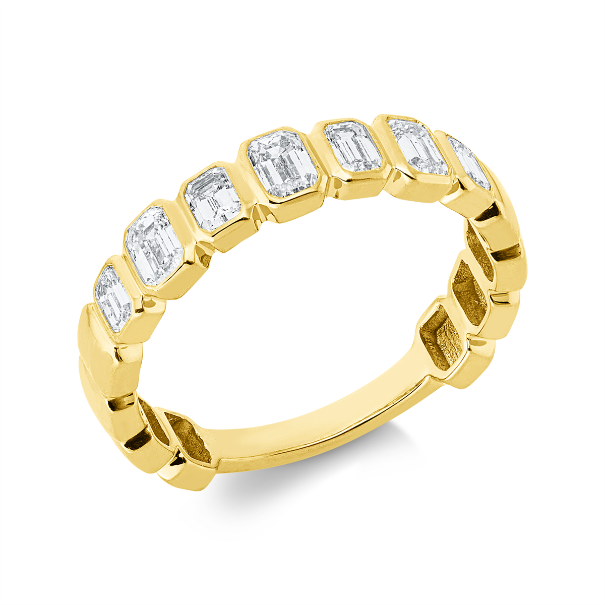 emerald cut  baguette ring in yellow gold
