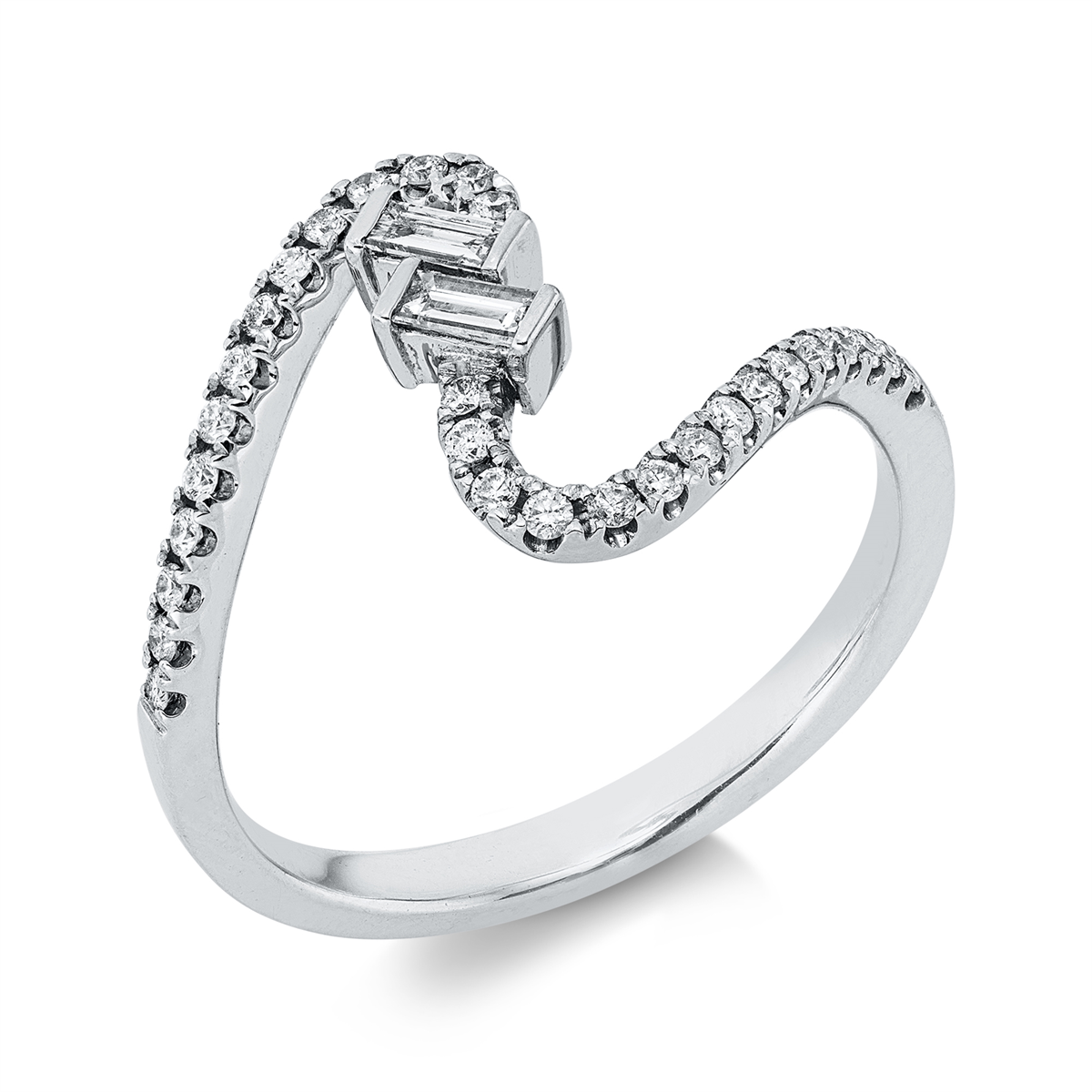 diamond full cut  baguette ring in white gold