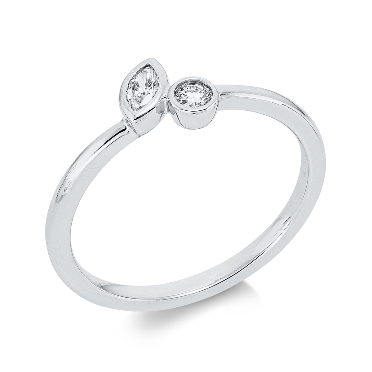 diamond full cut  modern woman ring in white gold