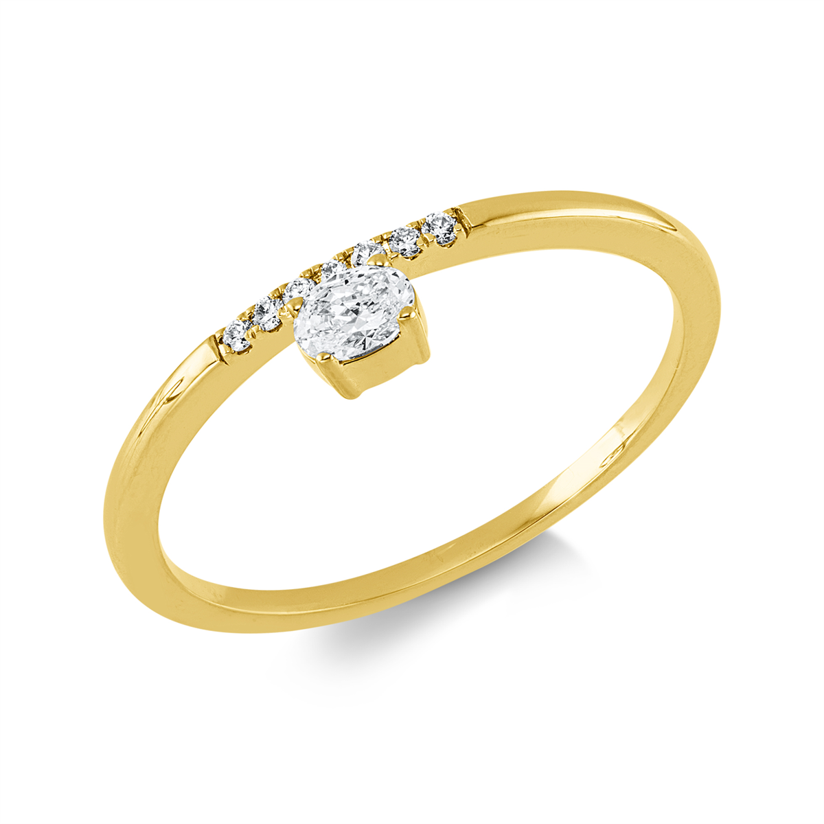diamond full cut  solitaire with accent stones ring in yellow gold