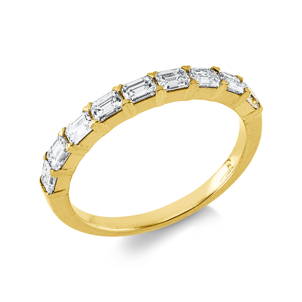emerald cut  baguette ring in yellow gold