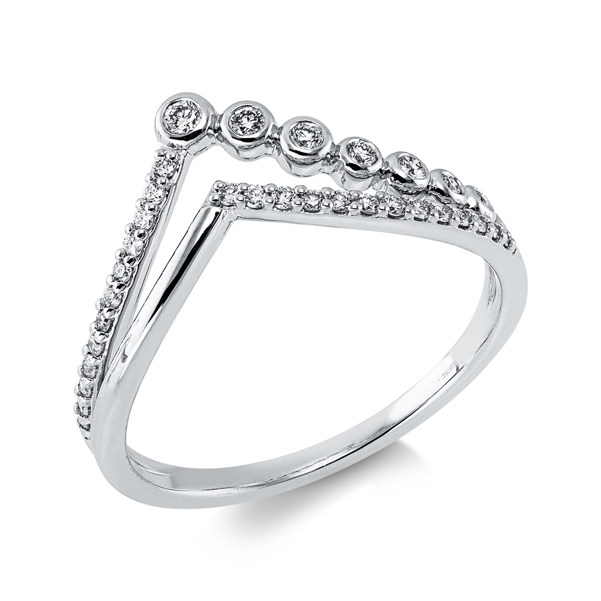 diamond full cut  modern woman ring in white gold