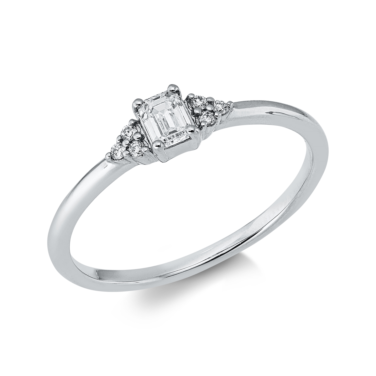 diamond full cut  baguette ring in white gold