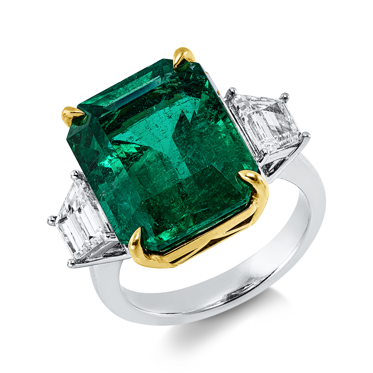 fantasy-cut emerald colored stone classic ring in white gold / yellow gold