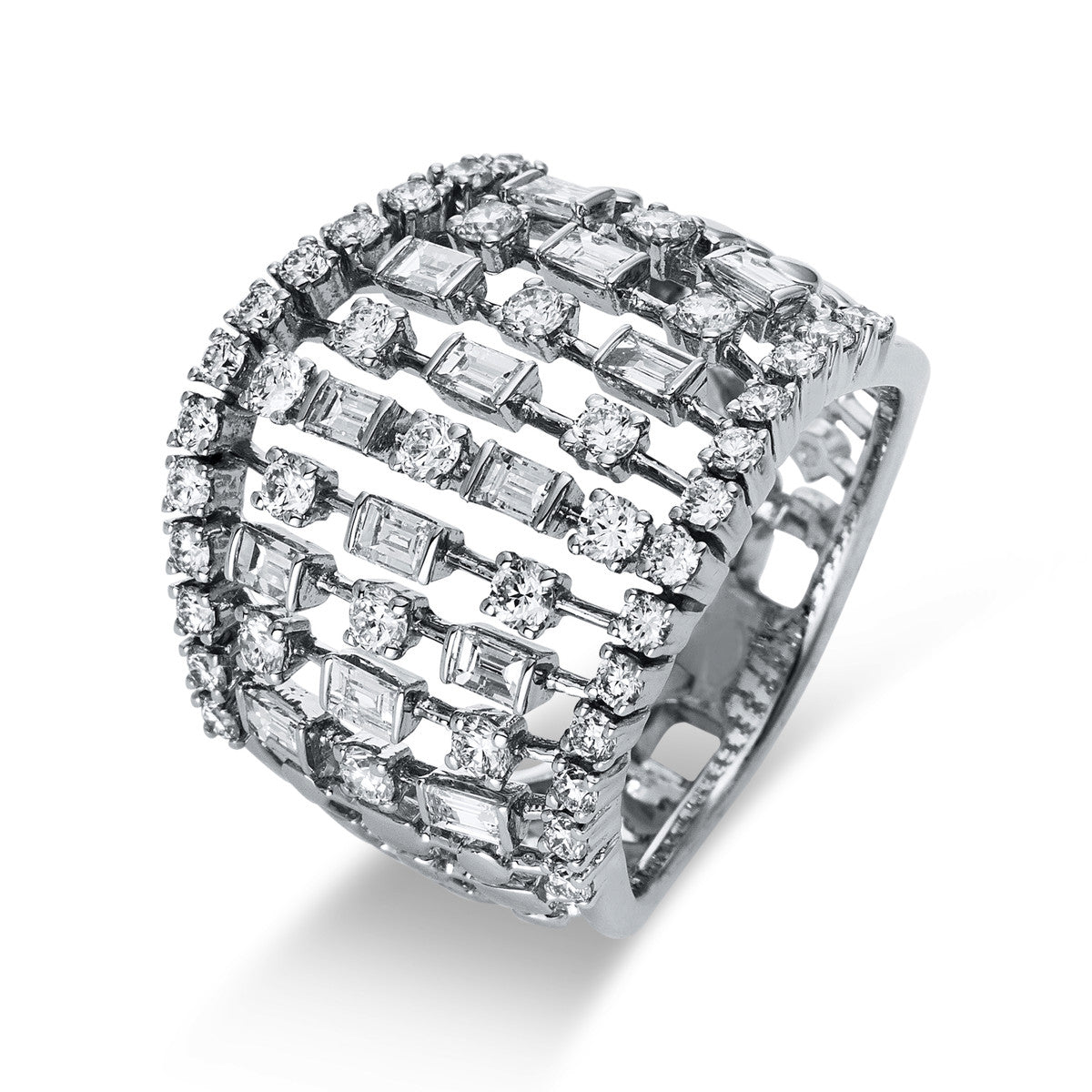 diamond full cut  baguette ring in white gold