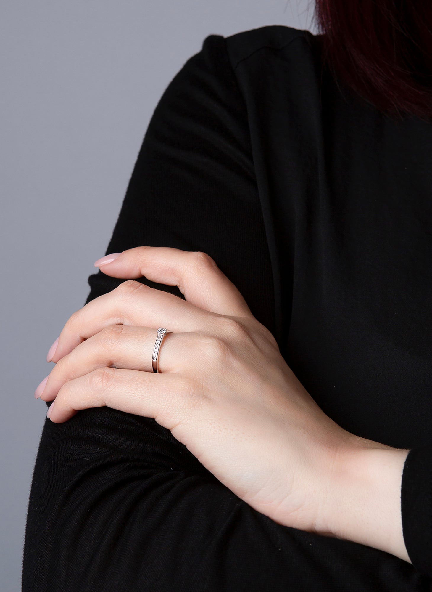 solitaire with accent stones ring - 1C520