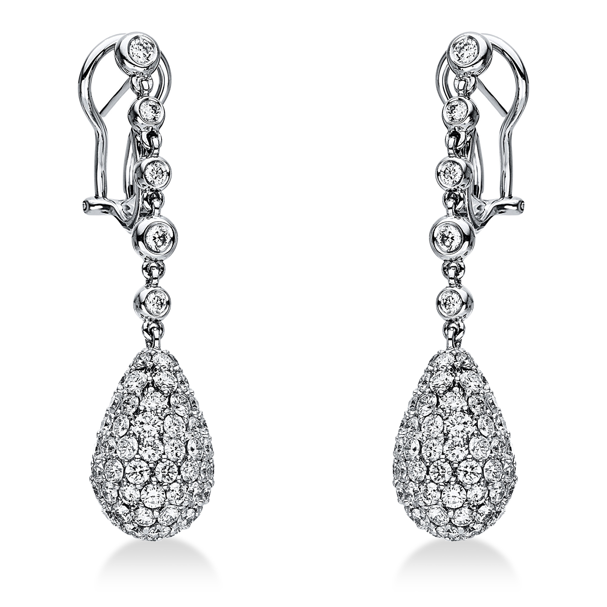 diamond full cut  pavé earrings in white gold
