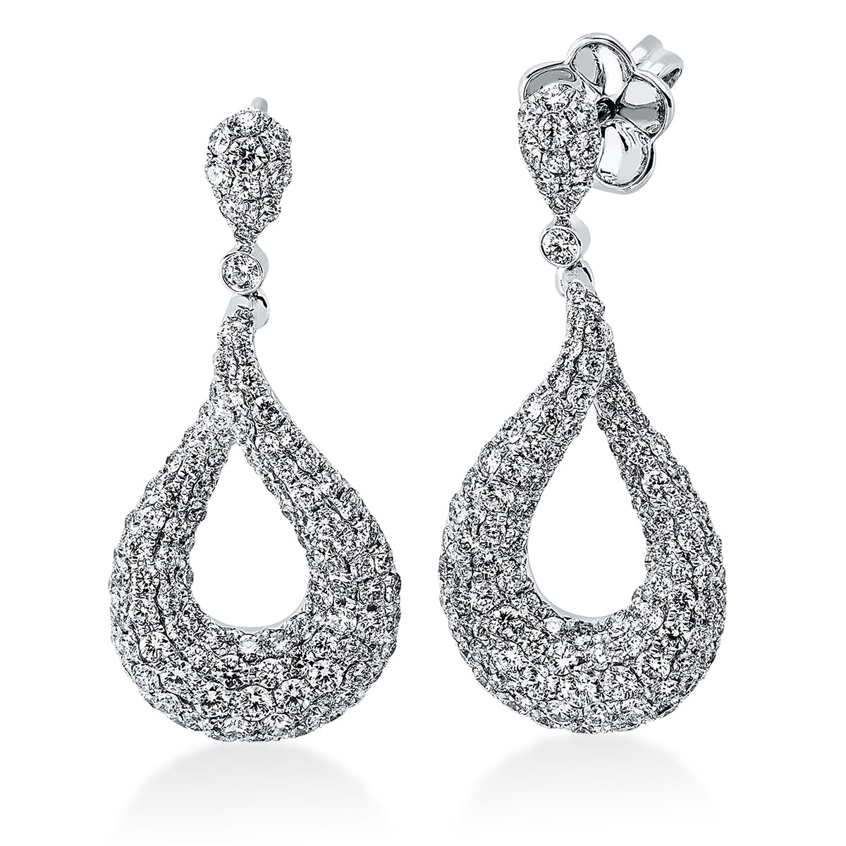 diamond full cut  pavé earrings in white gold