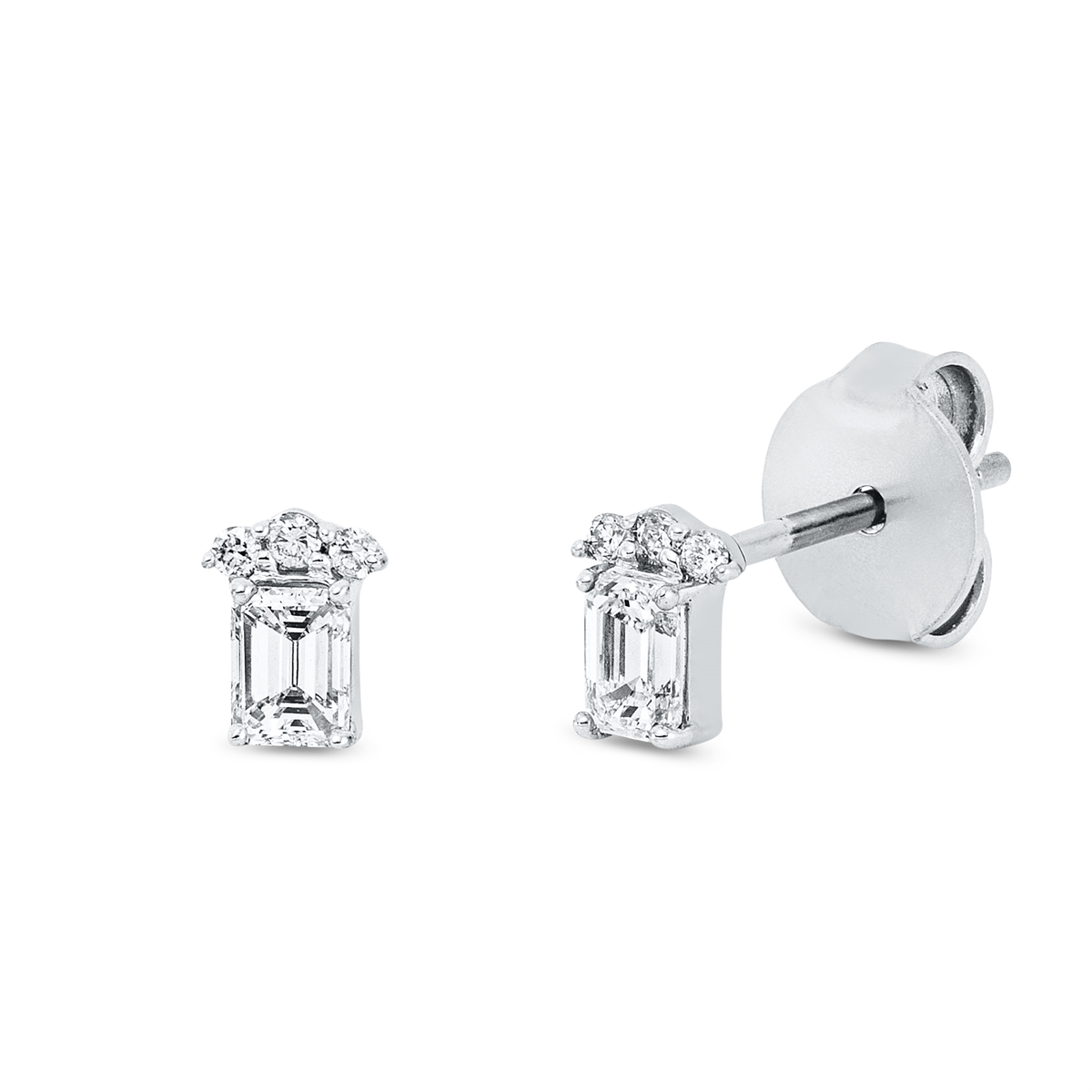 diamond full cut  baguette studs in white gold