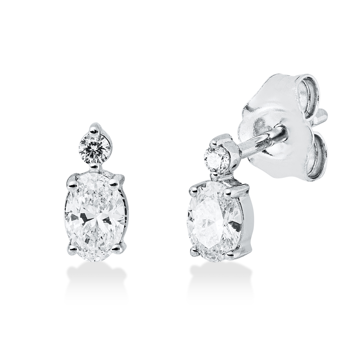 diamond full cut  solitaire with accent stones studs in white gold