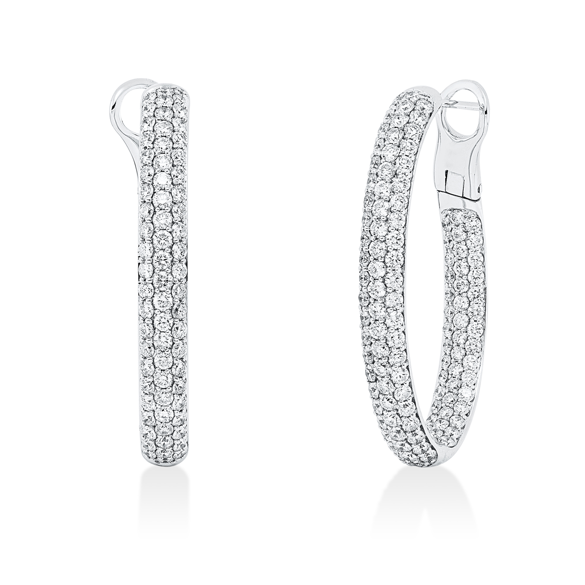diamond full cut  pavé earrings in white gold