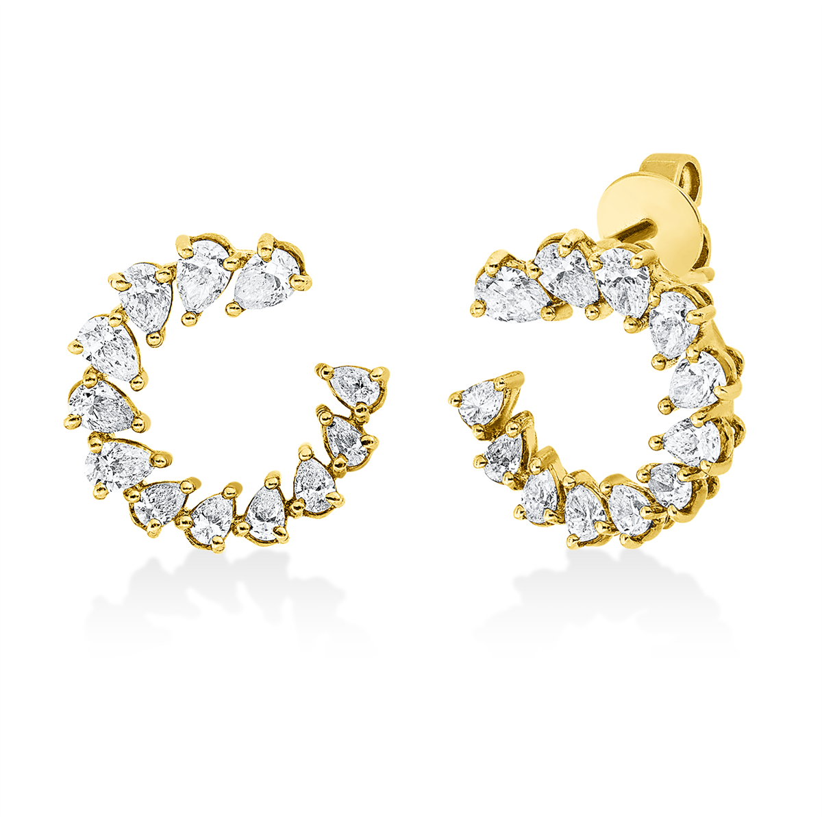 pear shape  exclusive studs in yellow gold