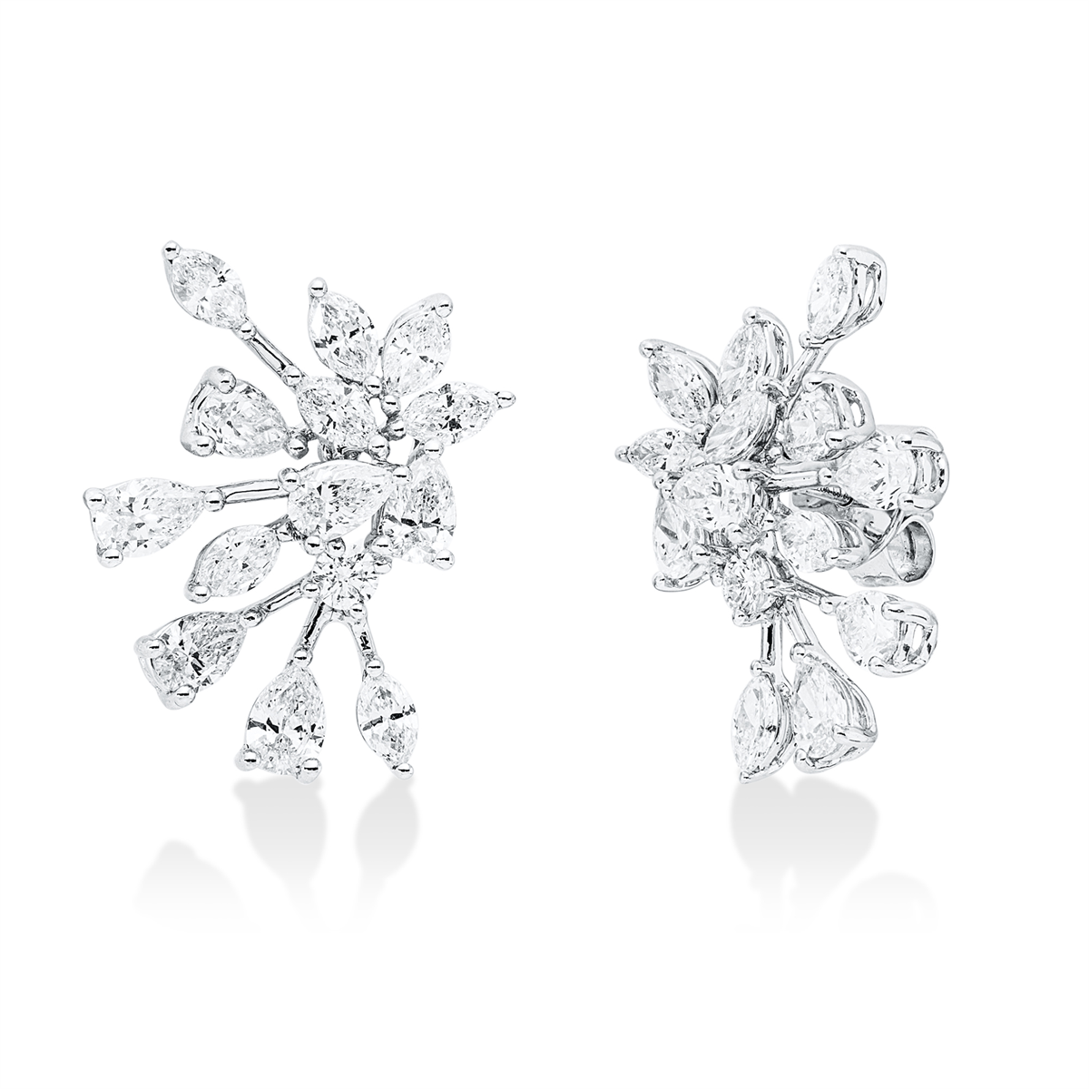 diamond full cut  exclusive studs in white gold