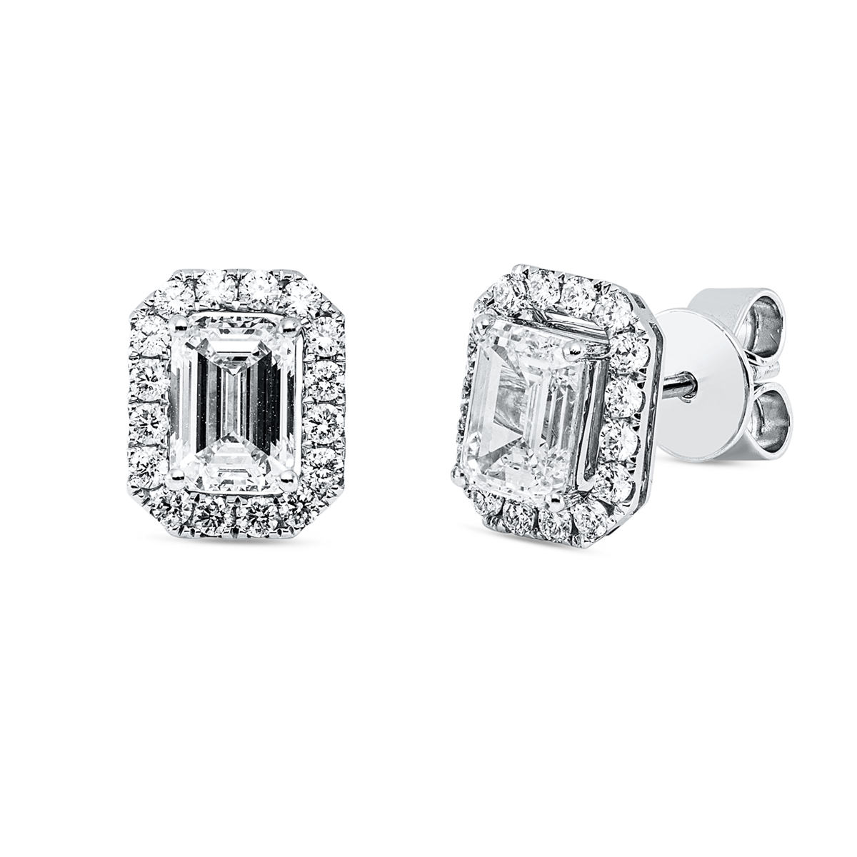diamond full cut  solitaire with accent stones studs in white gold