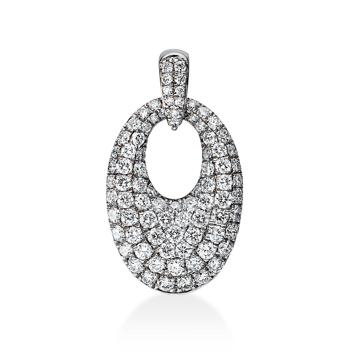 diamond full cut  pavé pendant in white gold