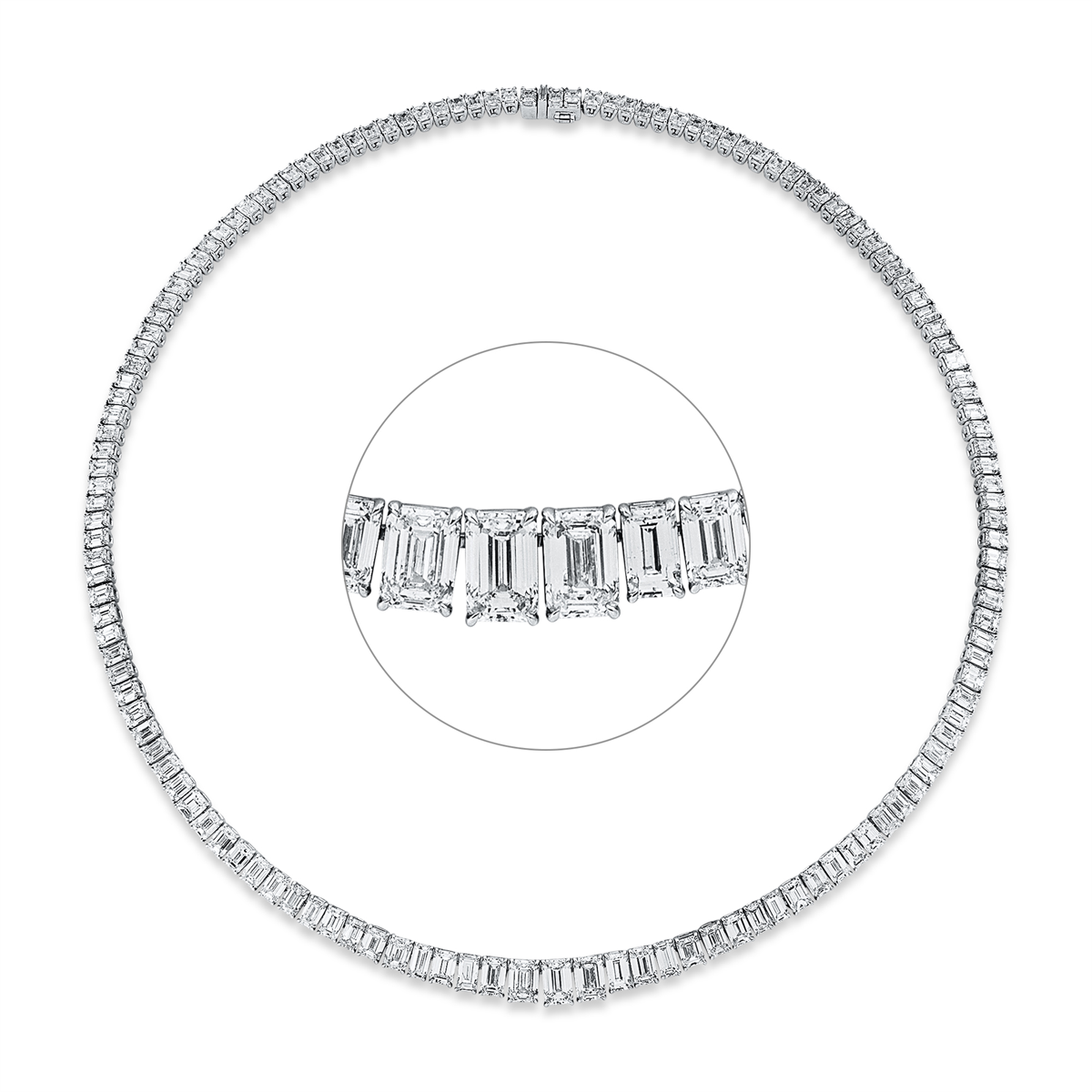 emerald cut  exclusive necklace in white gold