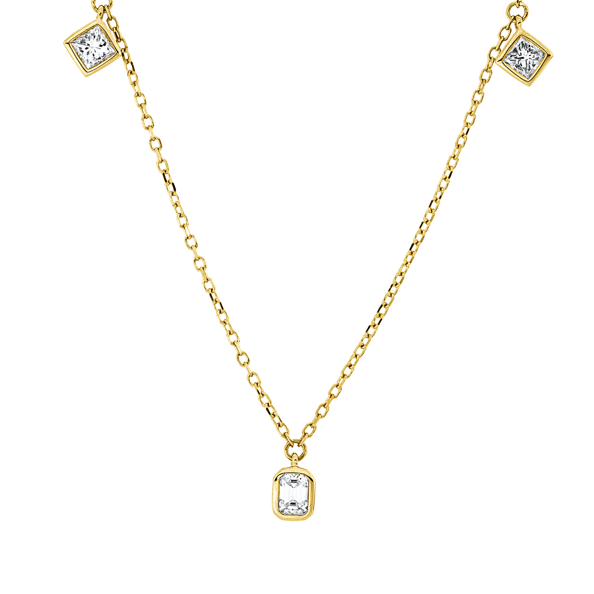 princess  modern woman necklace in yellow gold