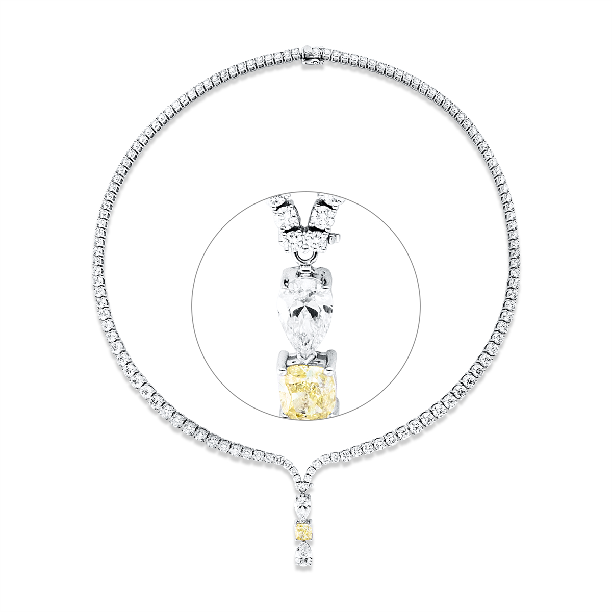 cushion  exclusive necklace in white gold