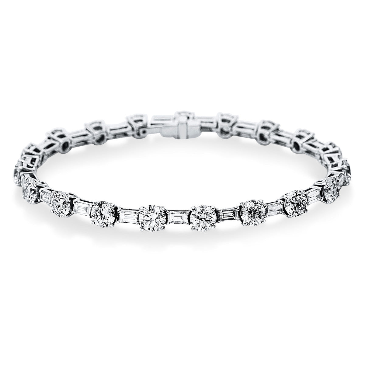 diamond full cut  exclusive bracelet in white gold