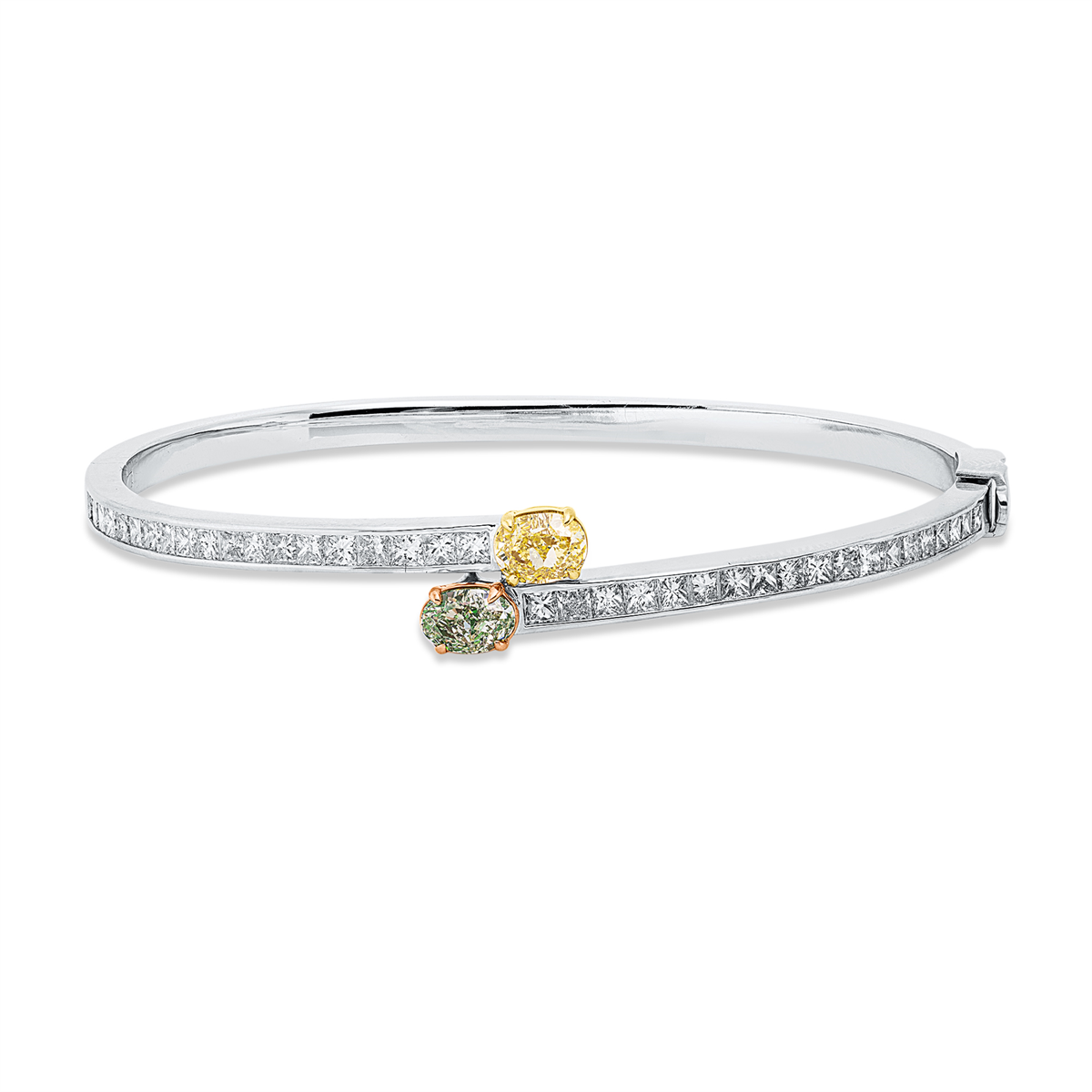 princess  fancy colored diamond bangle in whitegold /yellowgold /redgold