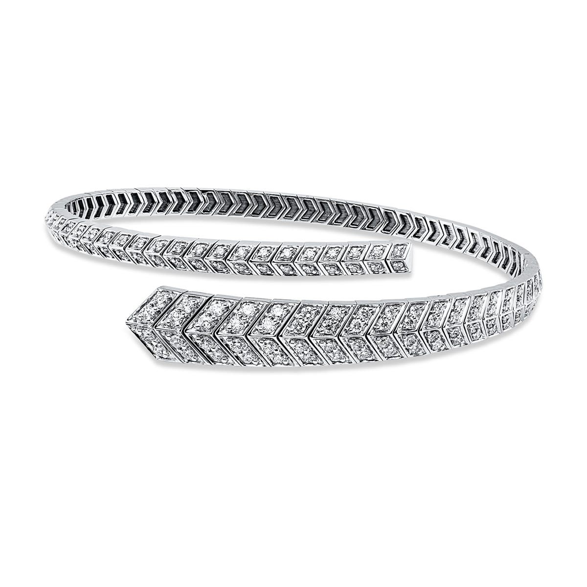 diamond full cut  exclusive bangle in white gold