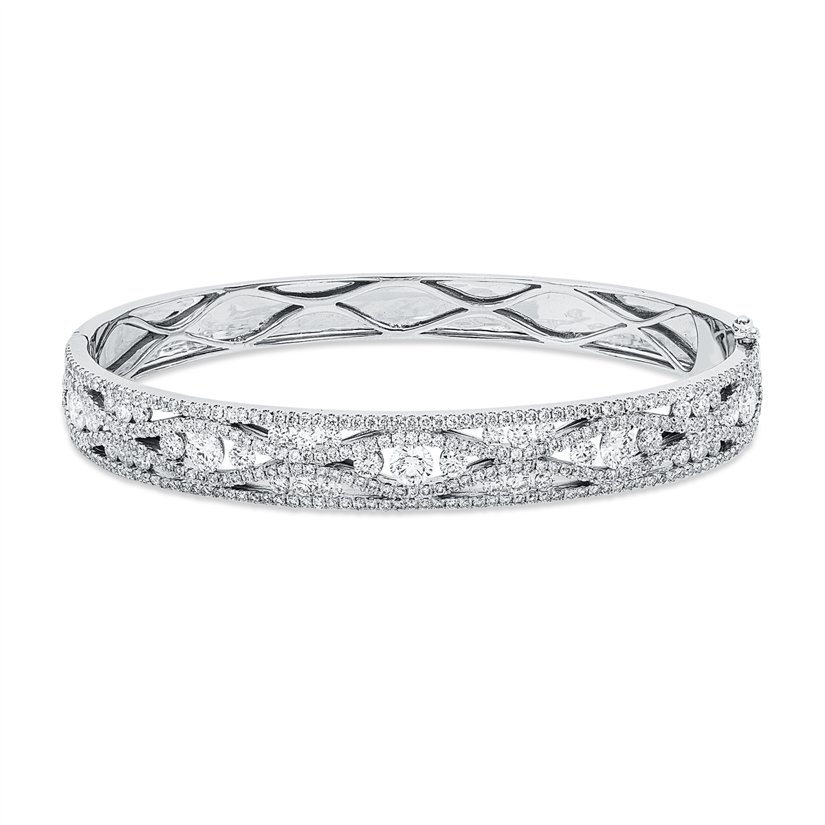 diamond full cut  exclusive bangle in white gold